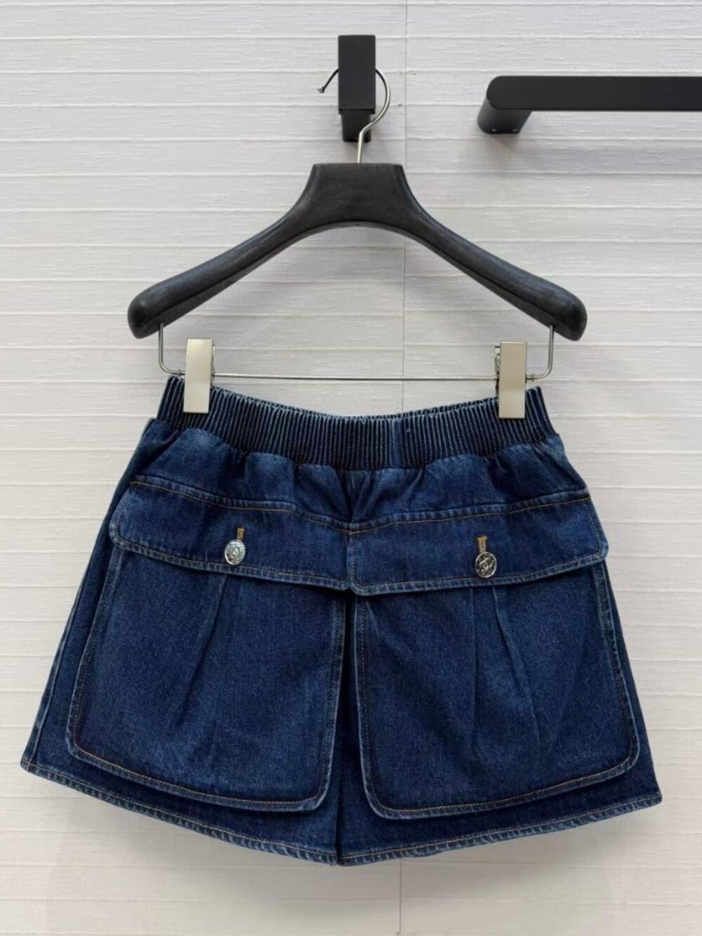 Chanel Spring/Summer Collection Retro workwear Large Pocket Shorts